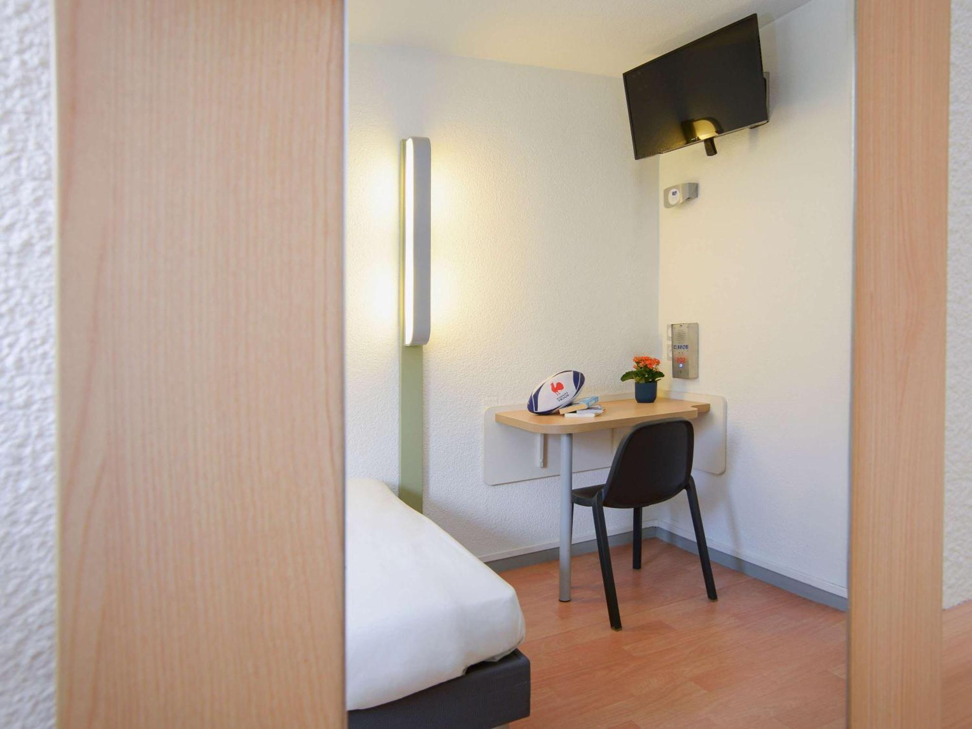 Ibis Budget Toulouse Centre Gare Екстериор снимка